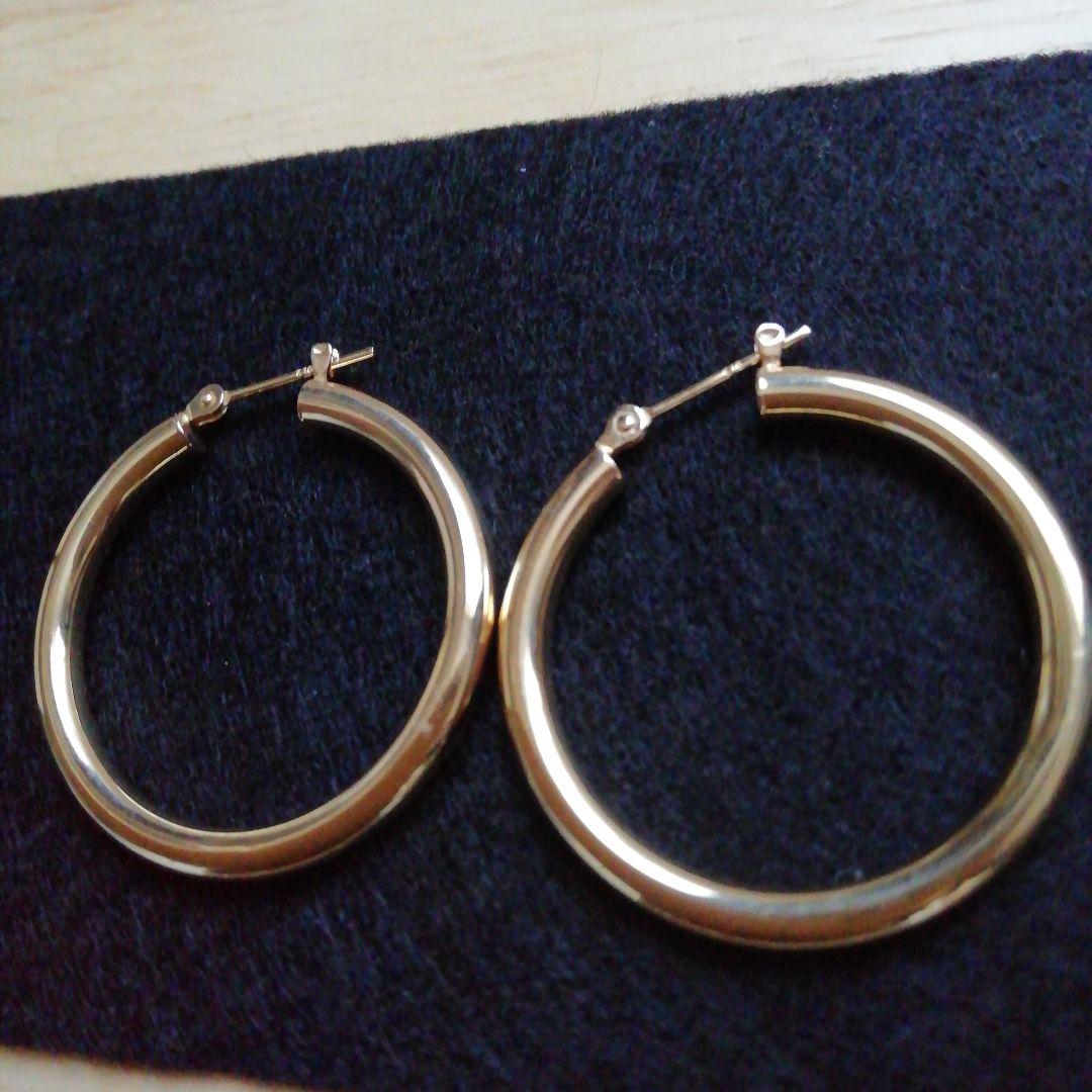 売切最終価格✾フープピアス18kイエローゴールド3mm×3cm大きめ美品