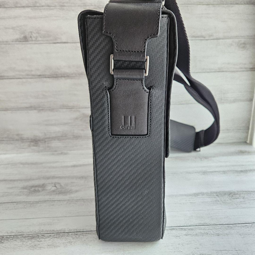 dunhill カーボン調ショルダーバッグ 調節可能 黒 ブラックダンヒル 美品