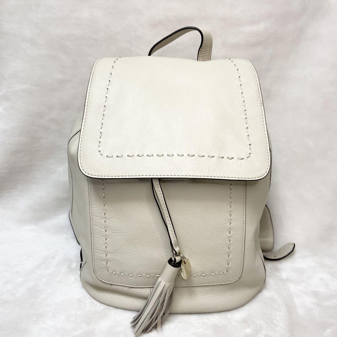 COLE HAAN ベージュ 巾着リュック　バックパック コールハーン リュック バックパック ゴールド金具 巾着