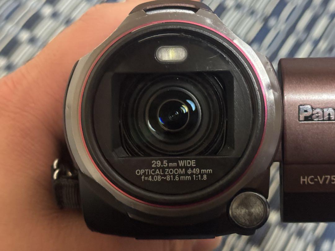 Panasonic ビデオカメラ HC-V750M-T（バッテリー充電器つき）