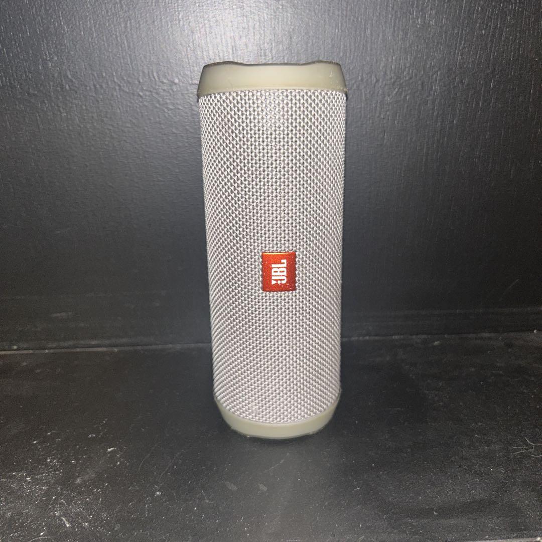 JBL ワイヤレススピーカー グレー