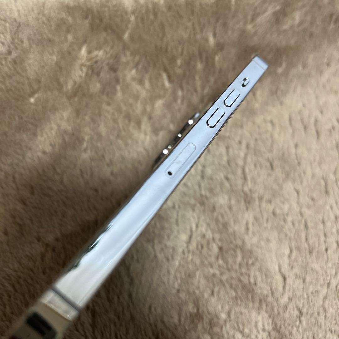 iPhone 13 Pro シルバー 128 GB au