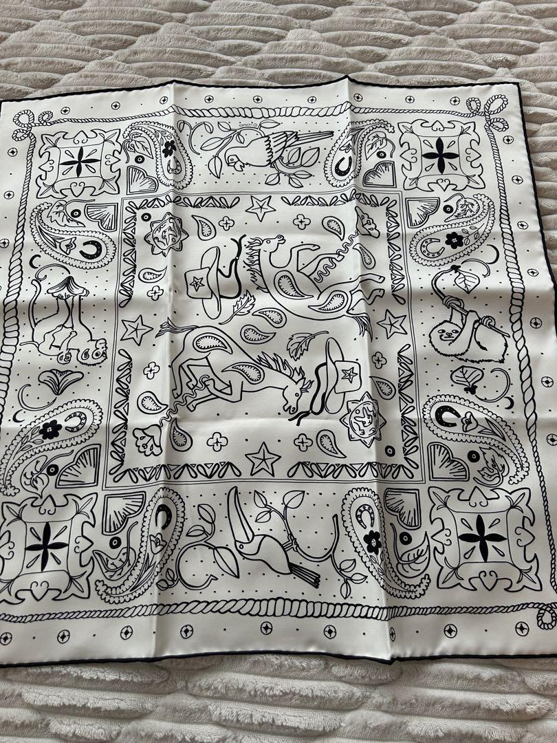 Bandana 55 Animaux Bandana☆HERMES バンダナ Animaux Bandana bandana 55 | Hermès UAE