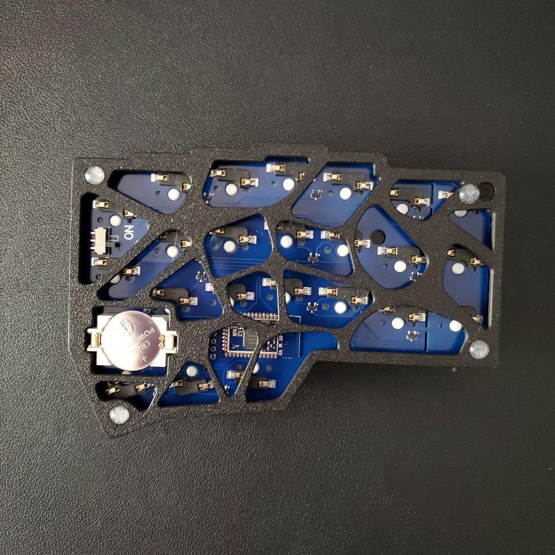 【新品】Corne v4 Cherry 無線化 完成品　親指ロープロファイル