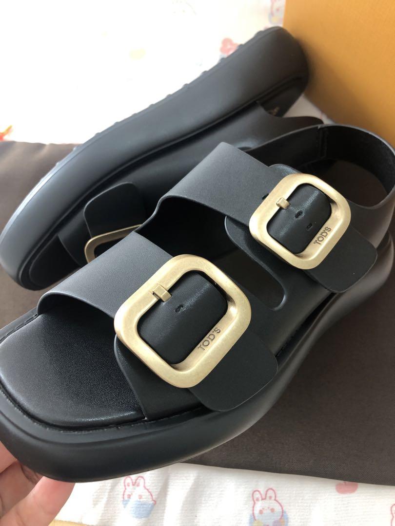 箱付き　TOD'S バックル付きスポーツサンダル ブラック37