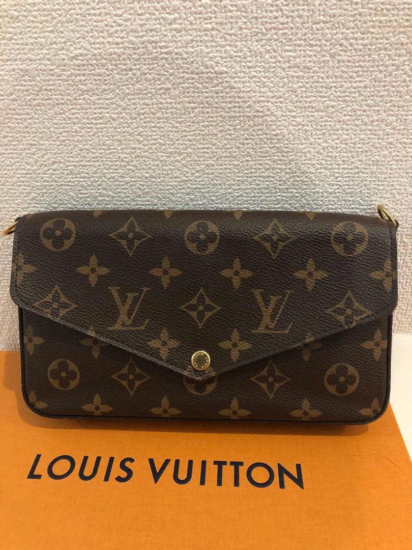 ルイヴィトン ポシェットフェリシー