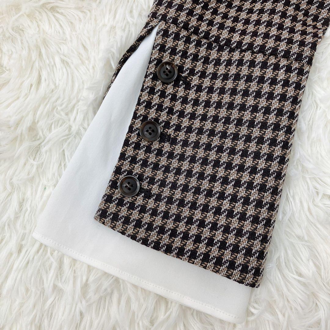 新品未使用 リリーブラウン ワイドカラー レイヤードカフスワンピース 新品未使用 リリーブラウン ワイドカラー レイヤードカフスワンピース