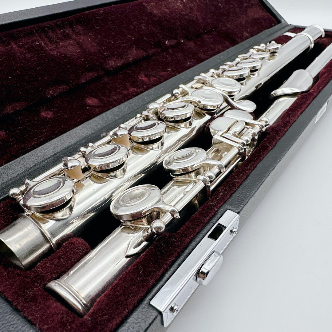 美品 YAMAHA ヤマハ フルート YFL-211 後期モデル Eメカ 人気