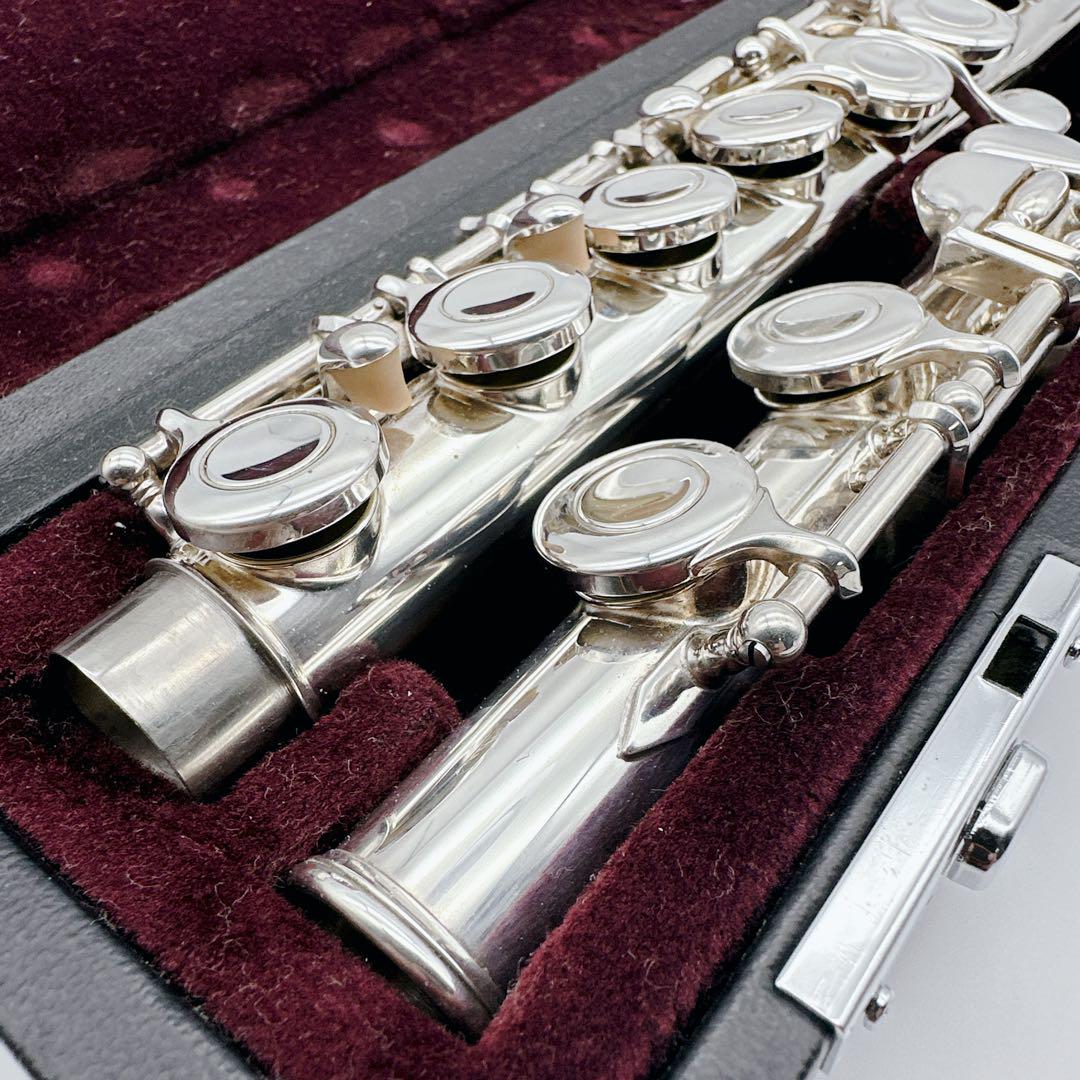 美品 YAMAHA ヤマハ フルート YFL-211 後期モデル Eメカ 人気