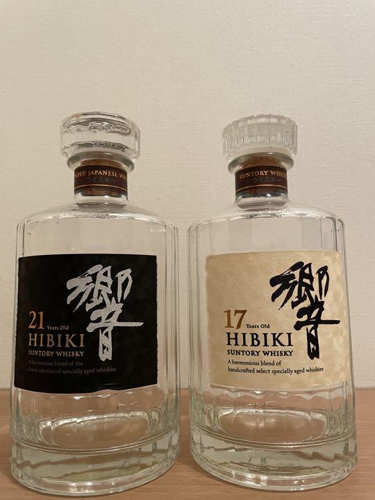 買取り実績 サントリー ウイスキー 響21年 17年 700ml 空瓶 ウイスキー 当社の サントリー ウイスキー 響21年 17年 700ml 空瓶2本 その他