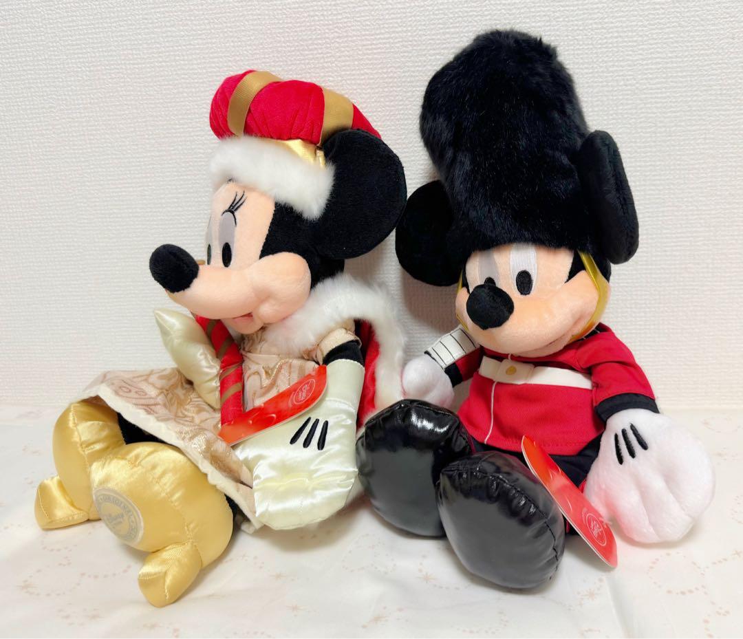 おすすめプライズ｜株式会社タイトー ☆ディズニーストア ロンドン☆ミッキー衛兵・ミニーエリザベス ぬいぐるみ