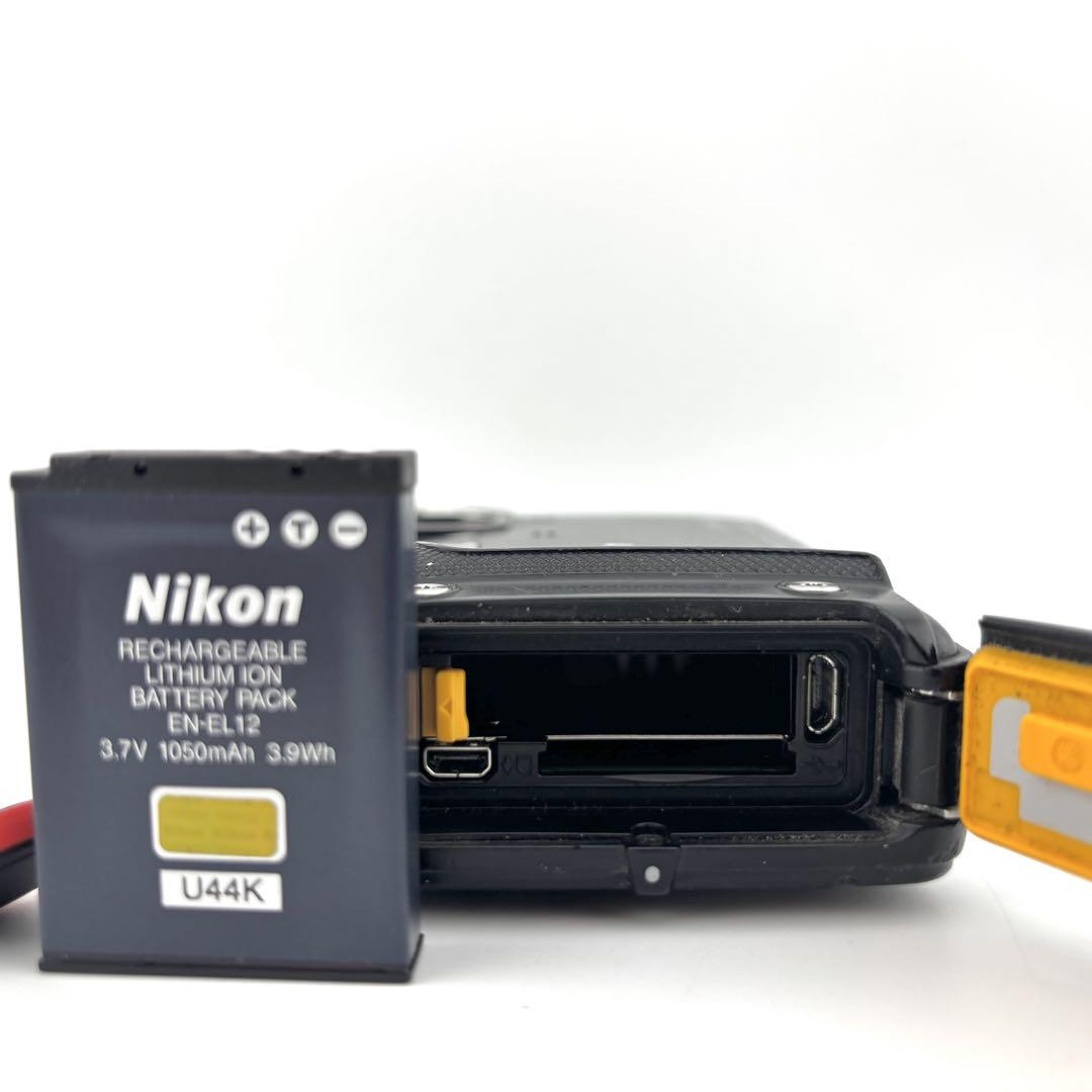 【完動品】Nikon COOLPIX W300 ニコン　クールピクス