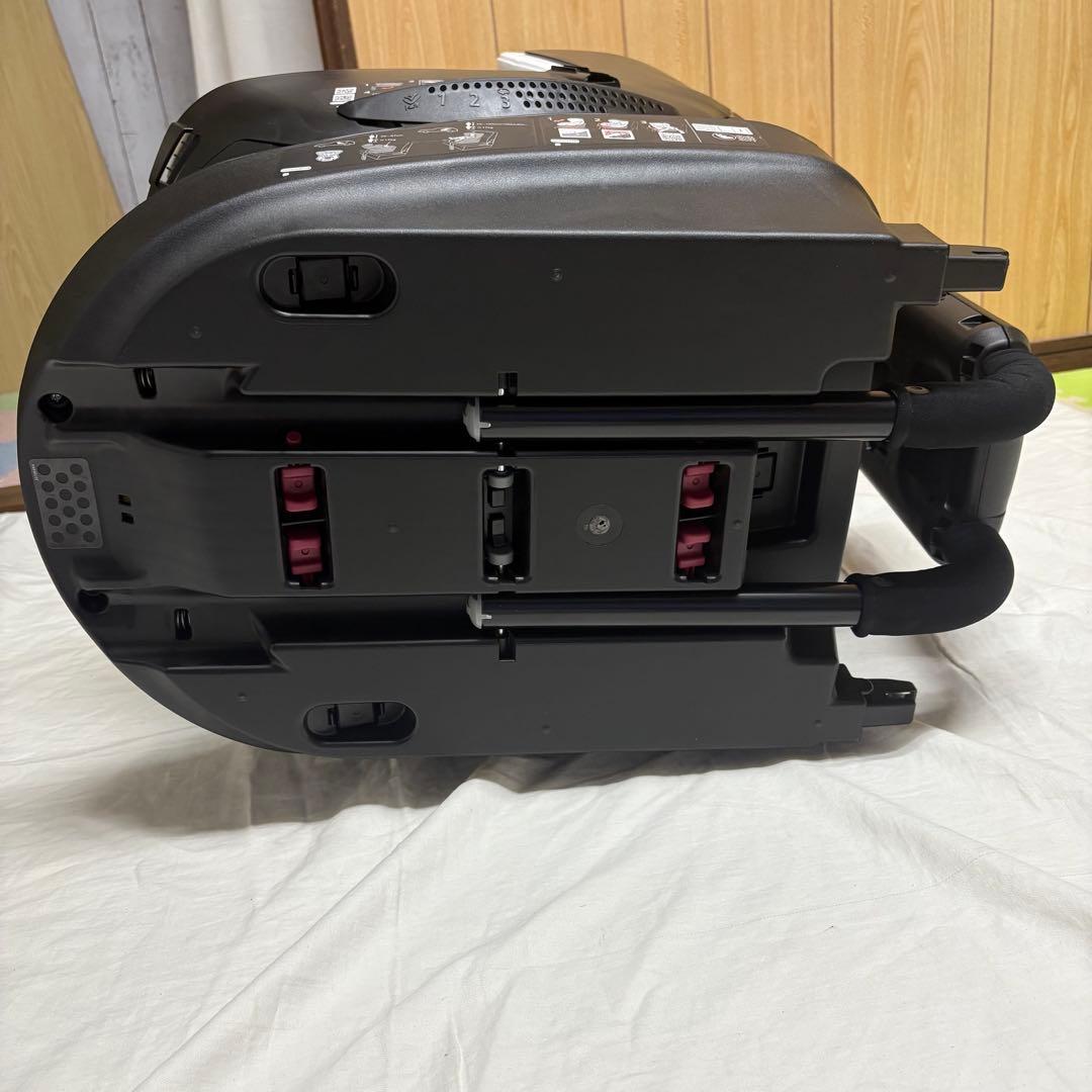 エールべべ クルットR ウィ2 未使用に近い isofix チャイルドシート