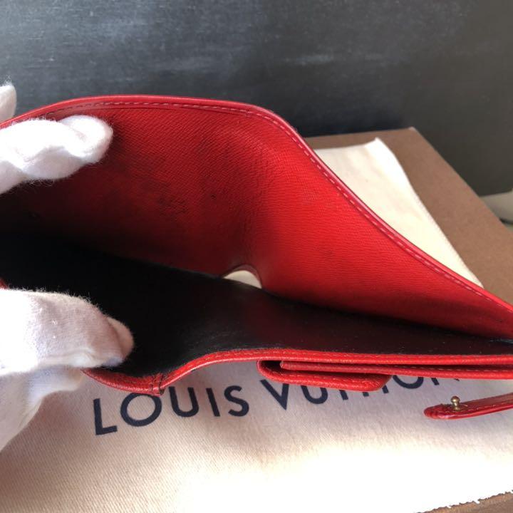 ケット ルイヴィトン 折り財布 上品 レザー 送料込 ygGEU-m39323894595 エピ 赤 コンパクト らくらくメ