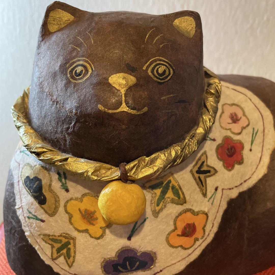 紙の張子 猫 置物 人形作家 岩井小夜子さん作品 色 こげちゃ