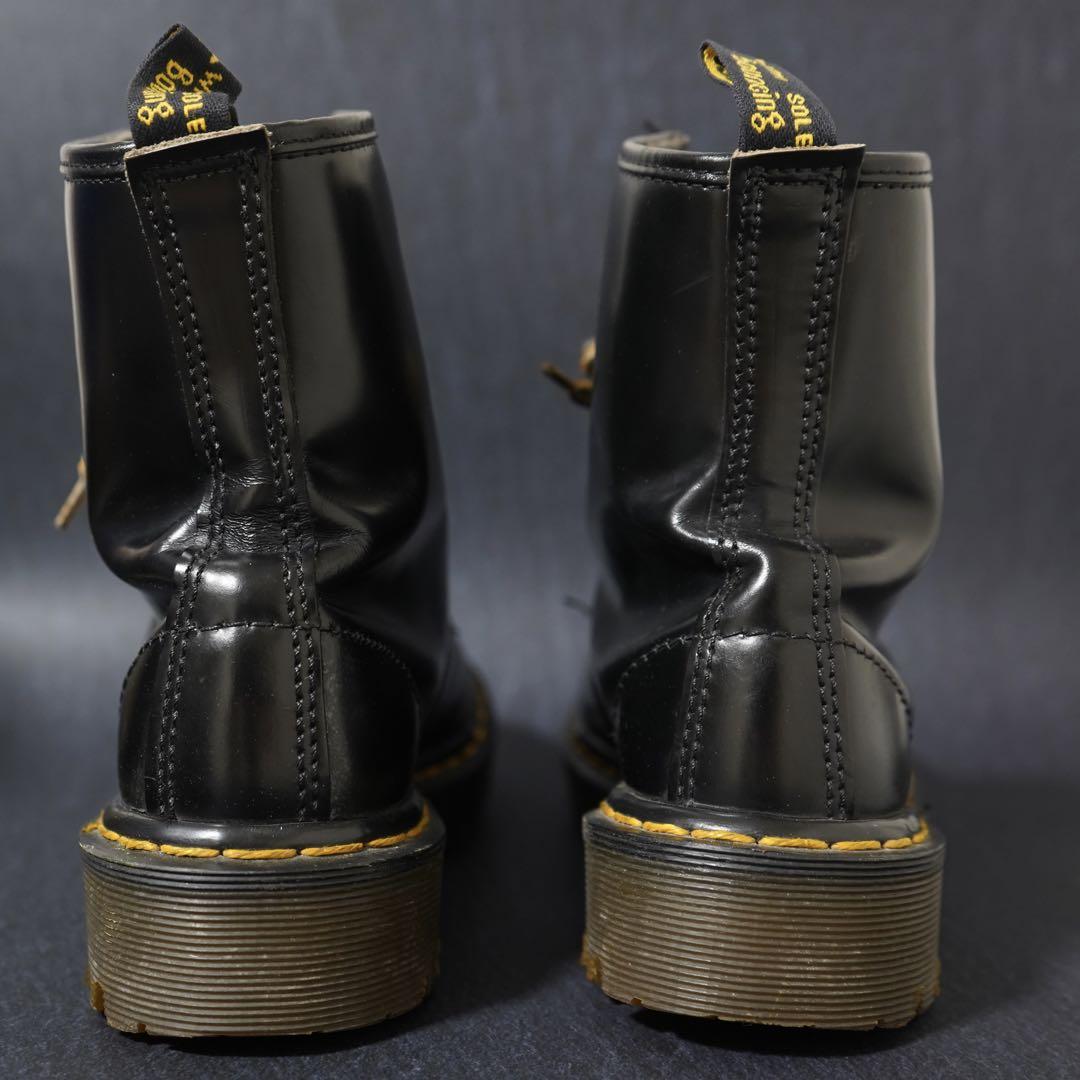 卍 Dr.Martens
