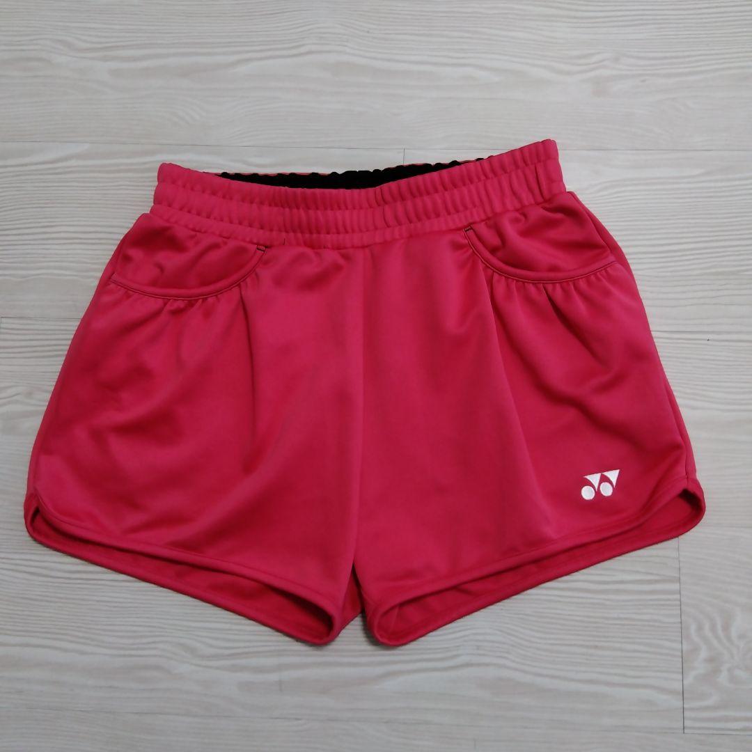 美品　YONEX ピンク黒ストライプユニセックスショートパンツ　Ｌ ヨネックス YONEX ショートパンツ ピンク✕黒 L - メルカリ