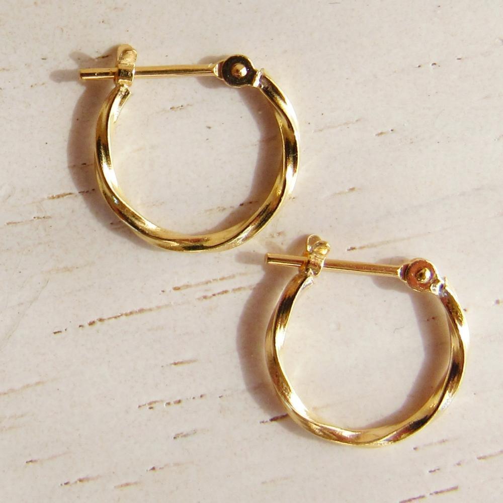 シーサー様　新品 K18 ピアス フープ フープピアス  18K 刻印