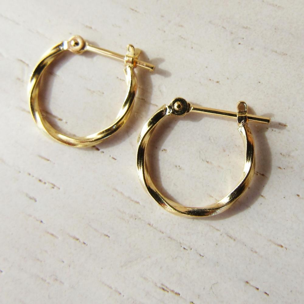 シーサー様　新品 K18 ピアス フープ フープピアス  18K 刻印