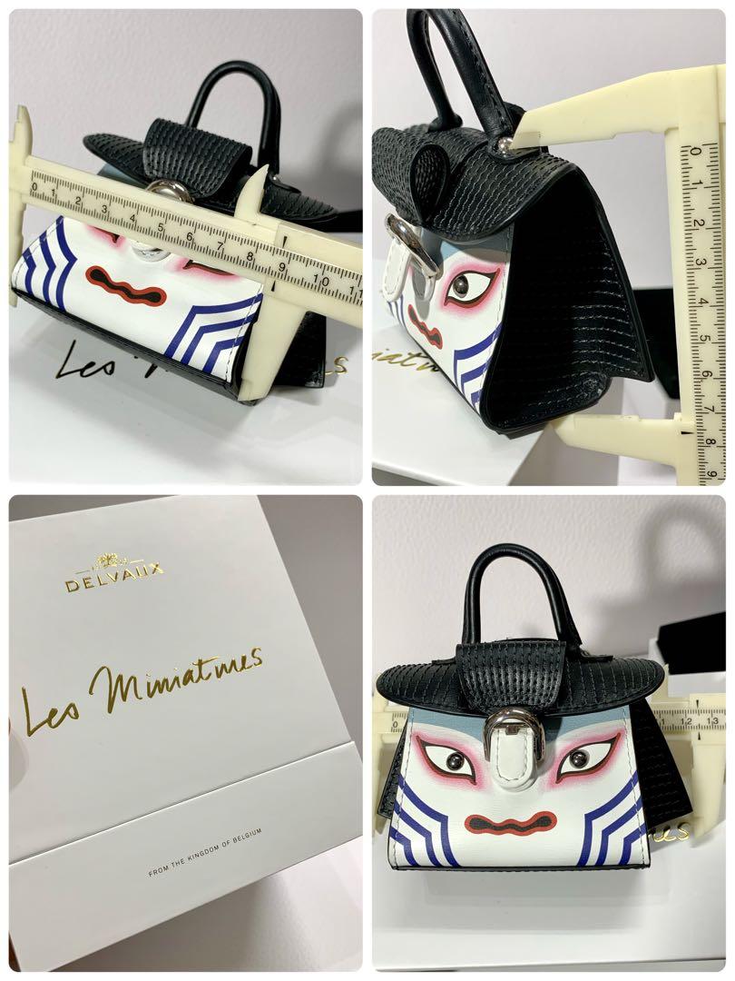 未使用 デルヴォー バッグ チャーム 歌舞伎 カーフ 本革 可愛い 未使用 デルヴォー バッグ チャーム 歌舞伎 カーフ 本革 可愛い