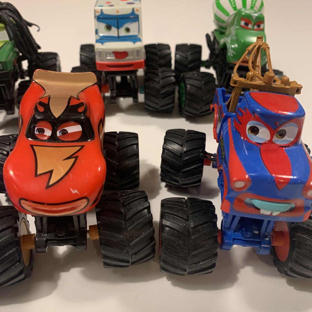 国産超激安 レア Cars モンスタートラックメーター ミニカー8台 hegy8-m39333996830 ディズニー カーズ 新品定番人気