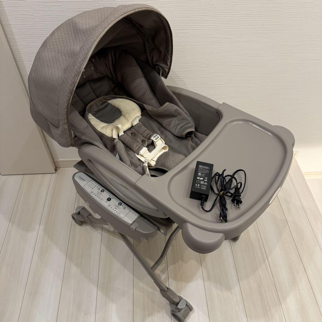 【美品】Aprica ユラリズム オートプレミアム ハイローチェア ムーンロック