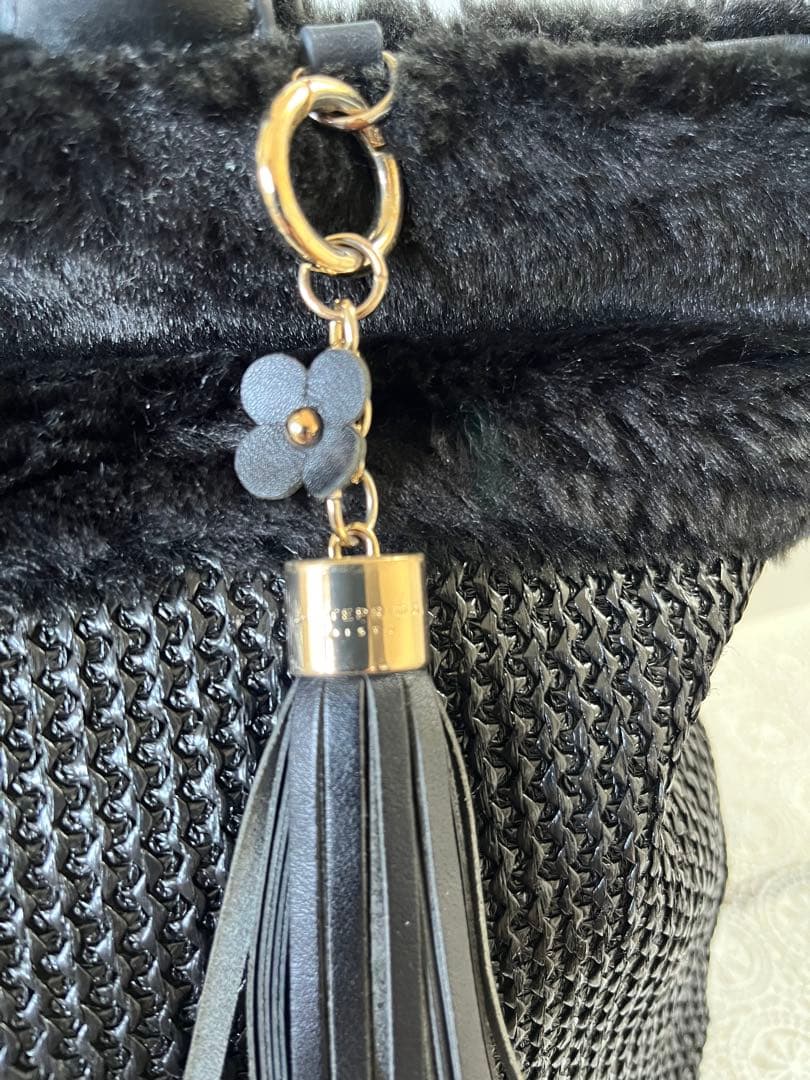 ファー付きアンテプリマミストのトートバックANTEPRIMA