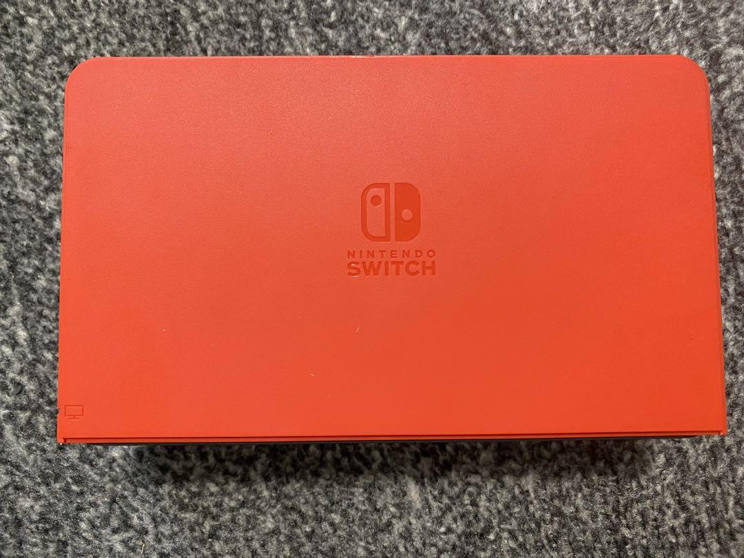 Nintendo Switch 有機el マリオレッド本体