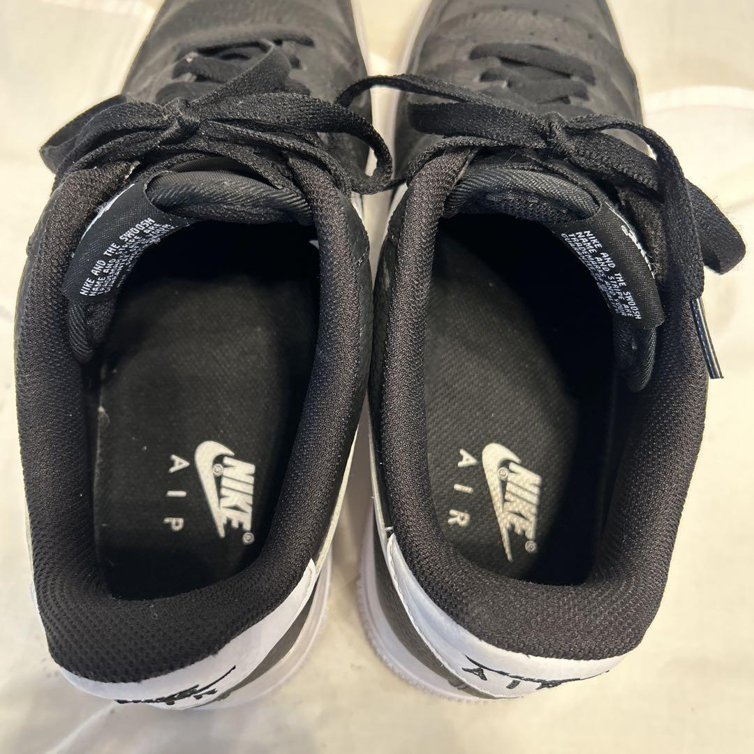 Nike Air Force 1 ブラック/ホワイト