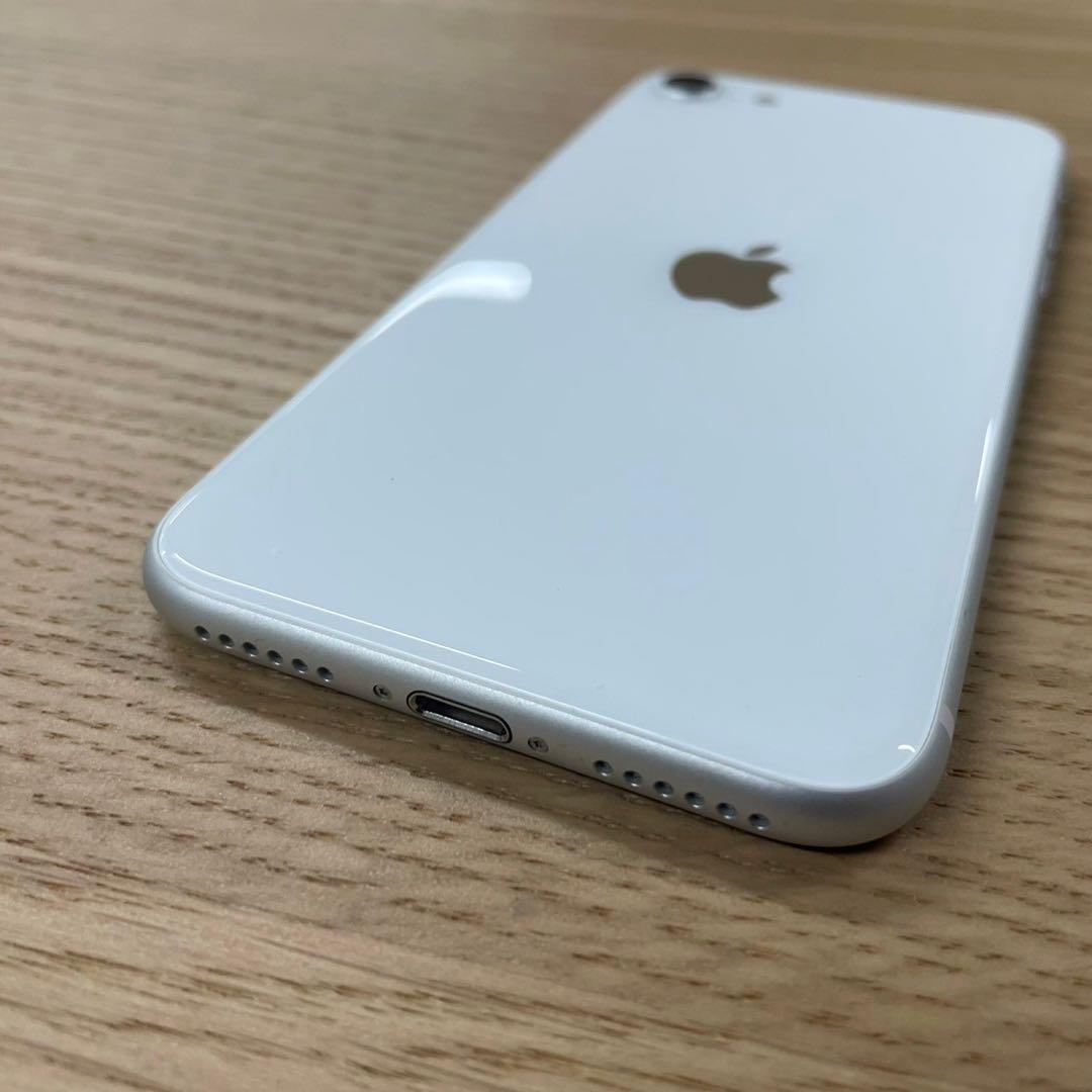 Apple iPhone SE 第2世代 128GB MHGU3J/A