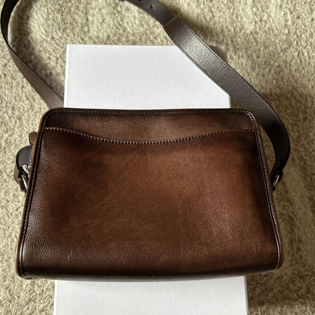 Berluti ジュルナリエ スクリットレザー メッセンジャーバッグ