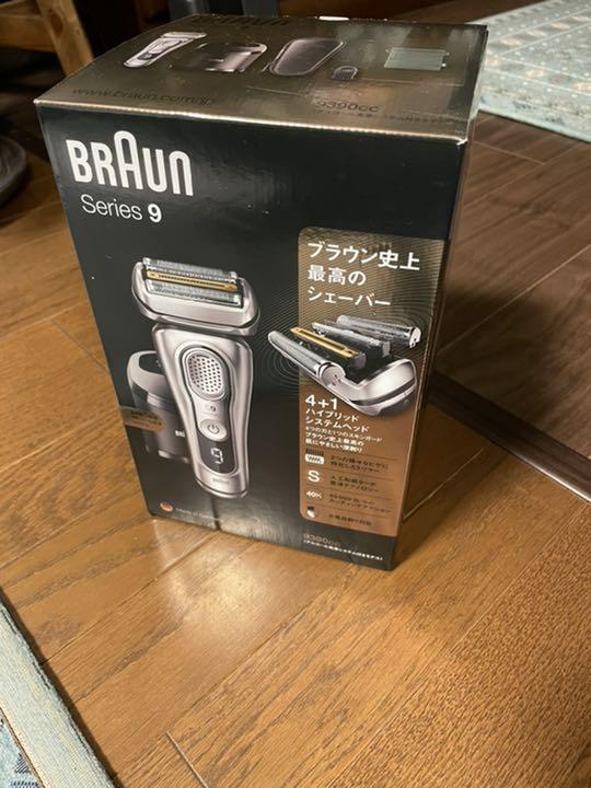 ブラウンシリーズ9 9390ccアルコール洗浄システム付きモデル
