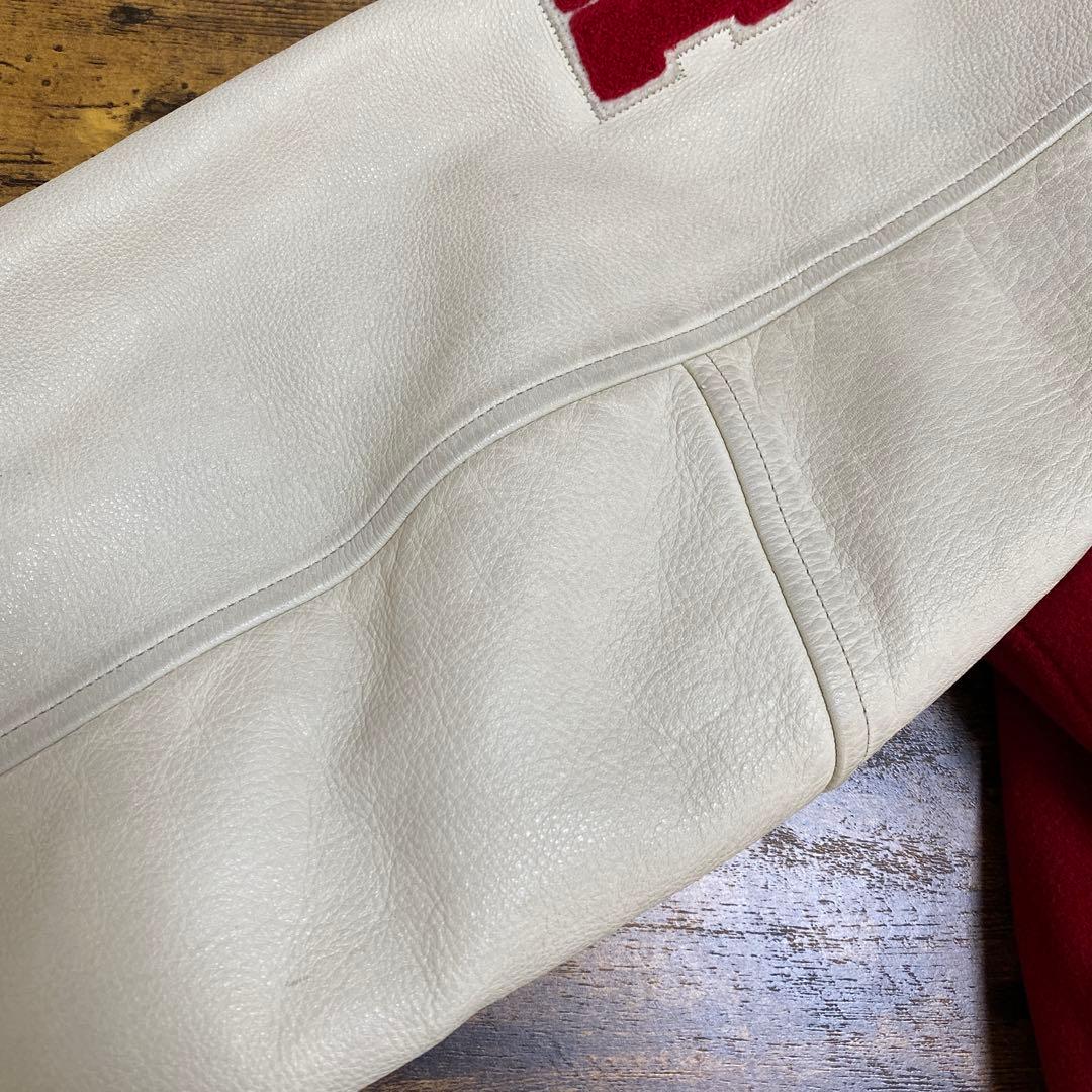 【日本製】『Karl Helmut』ヴィンテージ スタジャン 動物ワッペン M 【日本製】『Karl Helmut』ヴィンテージ スタジャン 動物ワッペン M