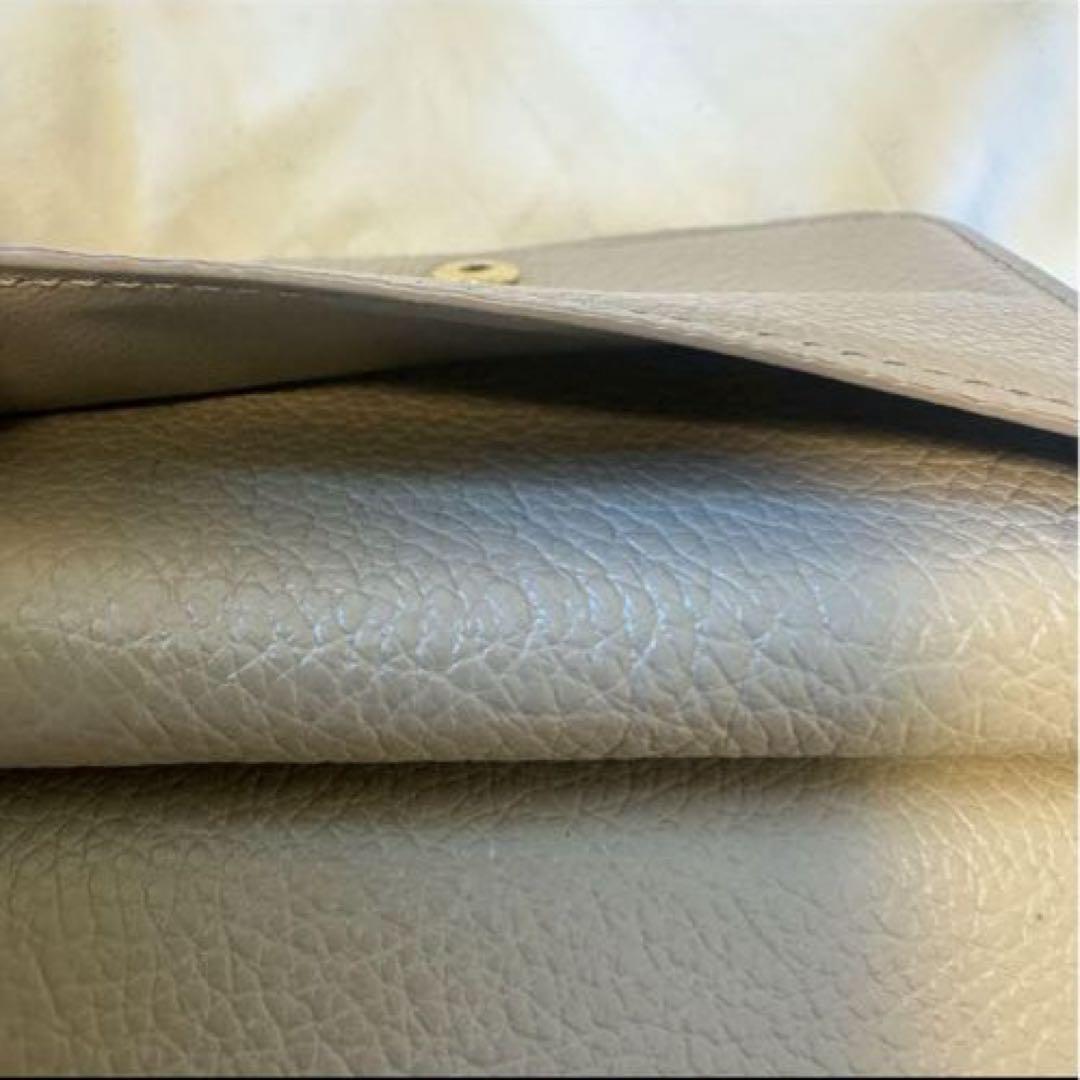ルイヴィトン　LOUIS VUITTON ポルトフォイユ・クレア　ベージュ　財布