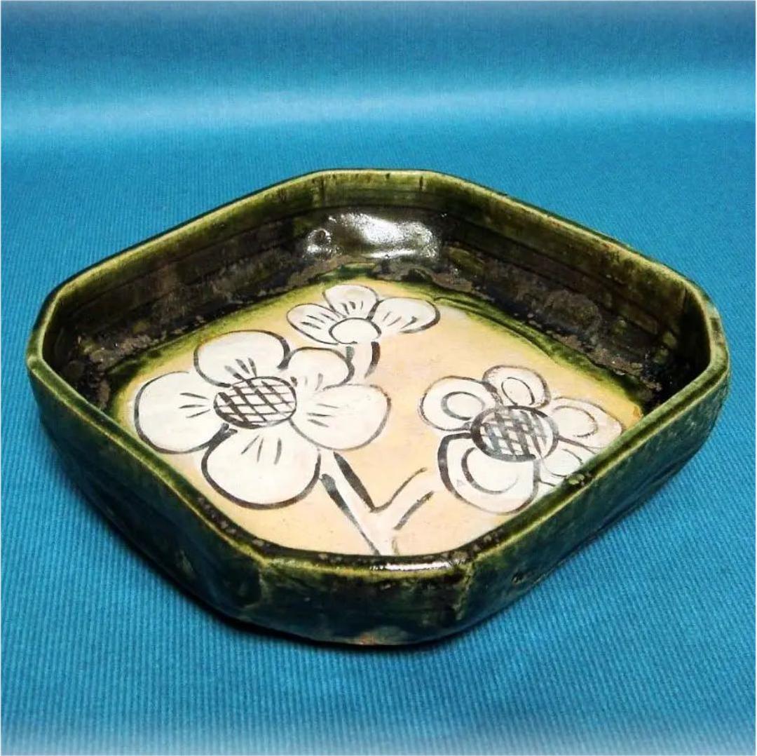 329『織部焼 四方鉢』 /骨董品 茶道具 古美術 アンティーク | inmarco.ae