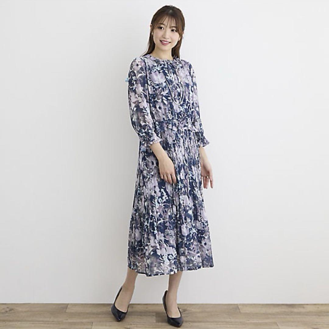 【新品】Rose Tiara ローズティアラ ぼかしフラワープリーツワンピース