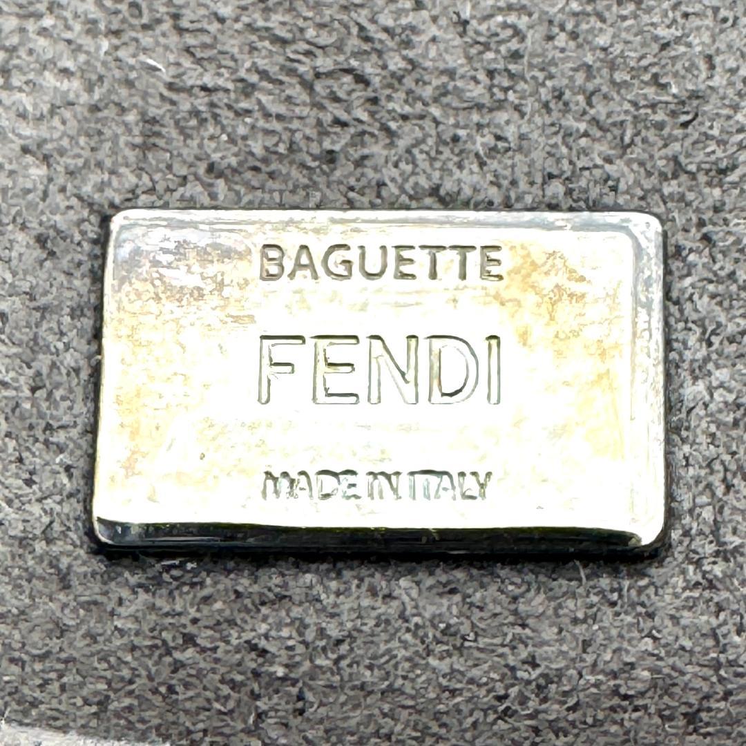 FENDI モンスター マイクロマンマバゲット ショルダーバッグ