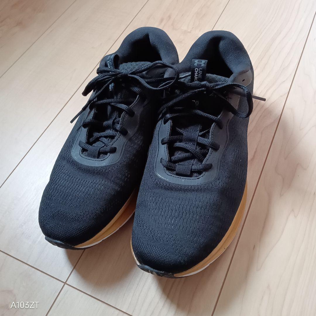アンダーアーマー UNDER ARMOUR ランニングシューズ 28cm - メルカリ