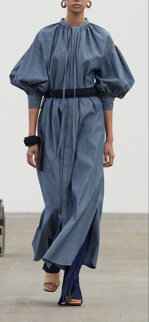 美品　ハイク　HYKE CHAMBRAY GATHERED DRESS 　ドレス