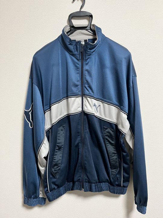 PUMAのトラックジャケット(古着) - メルカリ
