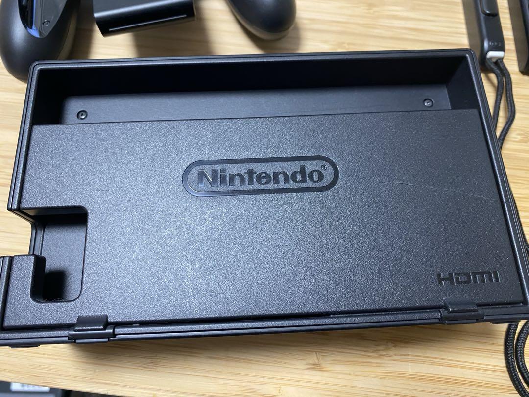 Nintendo Switch ニンテンドースイッチ本体 セット（ケース付）