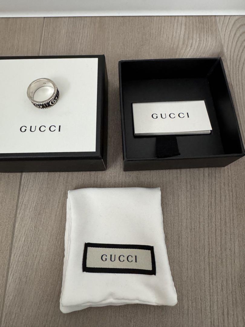 GUCCI シルバーリング ロゴ入り　12号