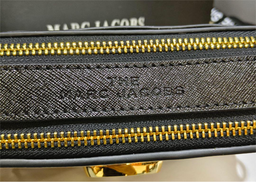 MARC JACOBS