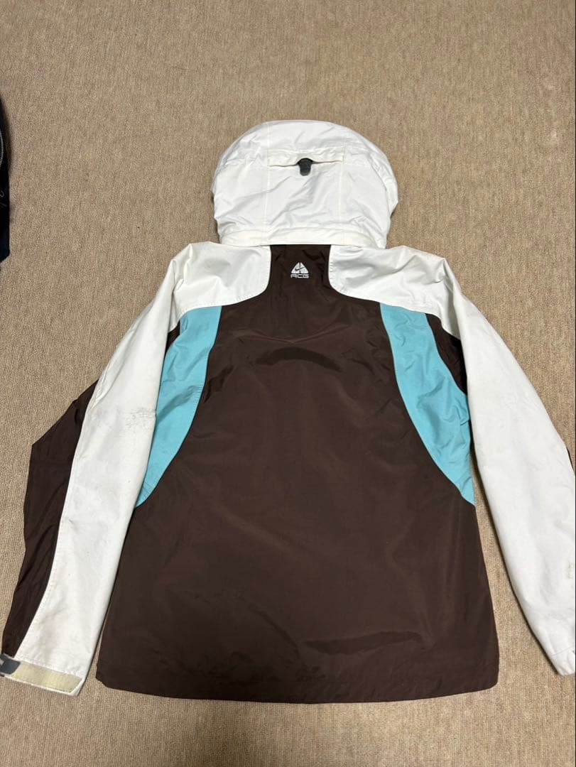 【希少】 90s NIKE ACG ナイキ ヴィンテージナイロンシェルジャケット 【希少】 90s NIKE ACG ナイキ ヴィンテージナイロンシェルジャケット