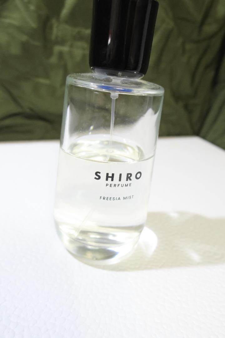 お値下げしました　SHIRO FREESIA MISTオードパルファン100ml