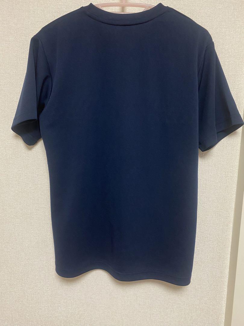 リライブ　Ｖネック　Tシャツ　S