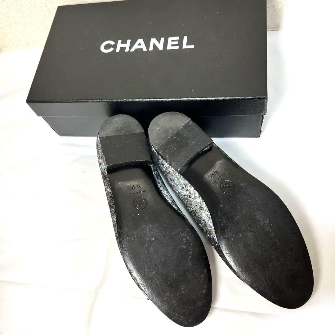 ラグジュアリー CHANEL フラットシューズ バレエシューズ リボン