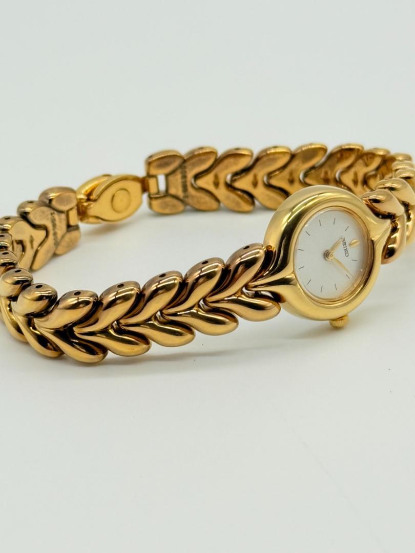 極美品◇オールド SEIKO レディース 腕時計 4N20-1630 稼働品 極美品◇オールド SEIKO レディース 腕時計 4N20-1630 稼働品