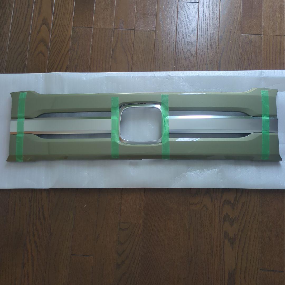 Nバン　フロントグリル　新車外し品