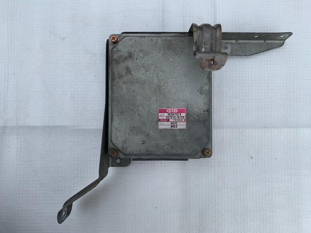 三菱FUSO　ふそう　スーパーグレート　ECU